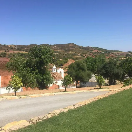 La Senhora Oliveiras Apartamento